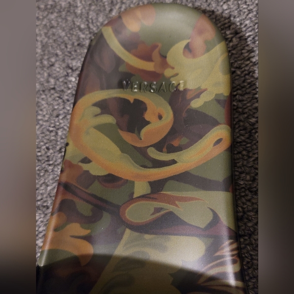 Flash Sale⚡️Versace Baroccoflage Slides Sandals Khaki 8 US (41 Euro) - Picture 7 of 7
